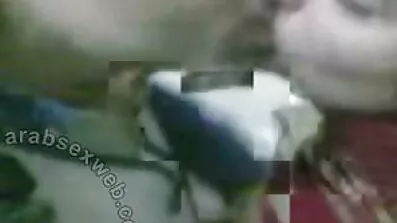 সাদা কেশিক সেক্সি ভিডিও বাংলা সেক্সি ভিডিও ছানা কালোদের সাথে তার অবসর সময় কাটায়