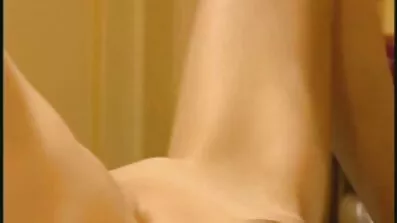 লোকটি দুই গরম উভকামী মেয়ের সেক্সি বিএফ সেক্সি বিএফ সেক্সি বিএফ সাথে মজা করেছে।
