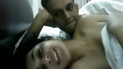 লোকের মোরগ উপর বাঙালি সেক্সি ভিডিও গরম ঝোপঝাড় ট্রেন